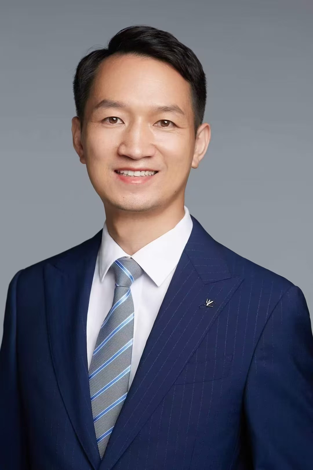 艾行利
